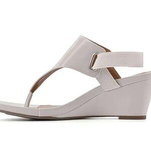 White Mountain White Slip On Wedge Sandals Elastic Straps Size 10